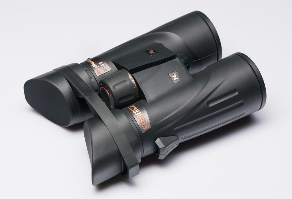 Бинокль SkyHawk 8*42